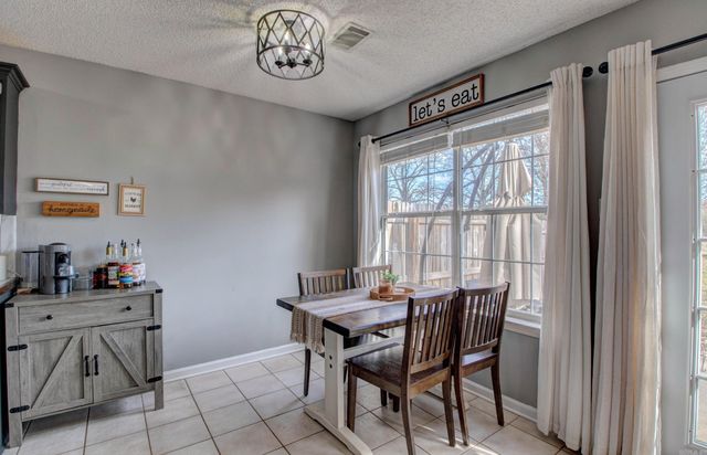 385 Pearl Stone Drive, Lonoke, AR 72086