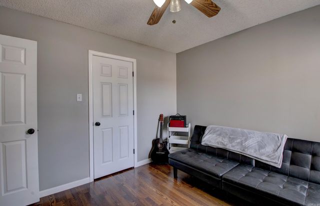 385 Pearl Stone Drive, Lonoke, AR 72086