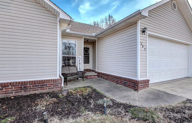 385 Pearl Stone Drive, Lonoke, AR 72086