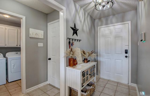 385 Pearl Stone Drive, Lonoke, AR 72086