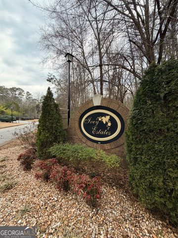 194 Johns Creek Lane, Stockbridge, GA 30281