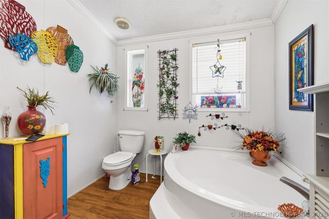 9160 Herndon Circle, Kingston, OK 73439