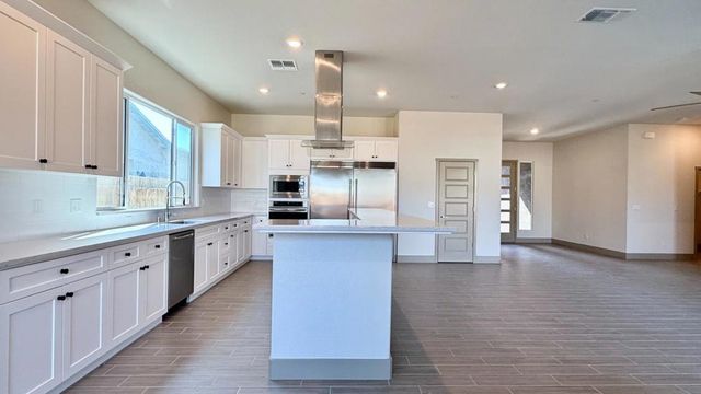 2475 Bastidas Drive, Merced, CA 95340