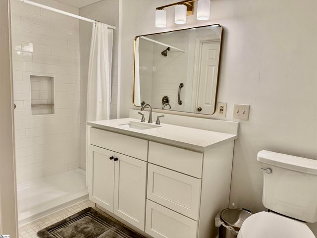 110 Swansgate Place, Greenville, SC 29605