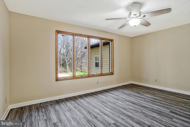 17082 PRINCE FREDERICK RD, Hughesville, MD 20637