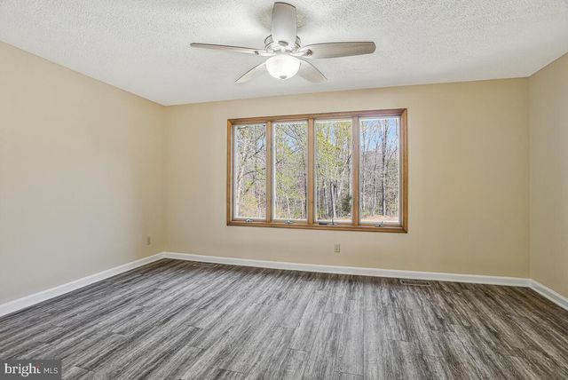 17082 PRINCE FREDERICK RD, Hughesville, MD 20637