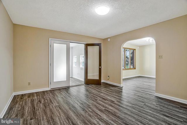 17082 PRINCE FREDERICK RD, Hughesville, MD 20637
