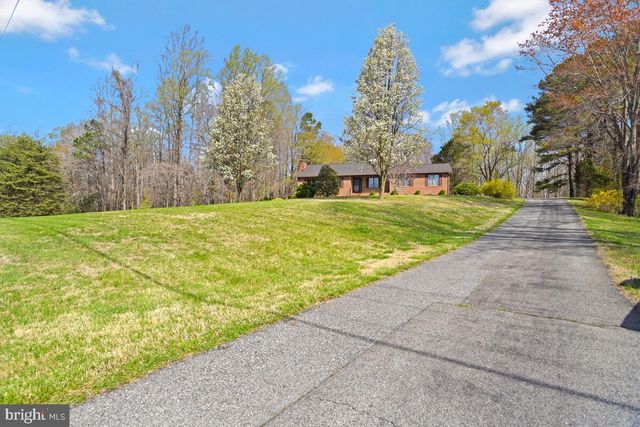17082 PRINCE FREDERICK RD, Hughesville, MD 20637
