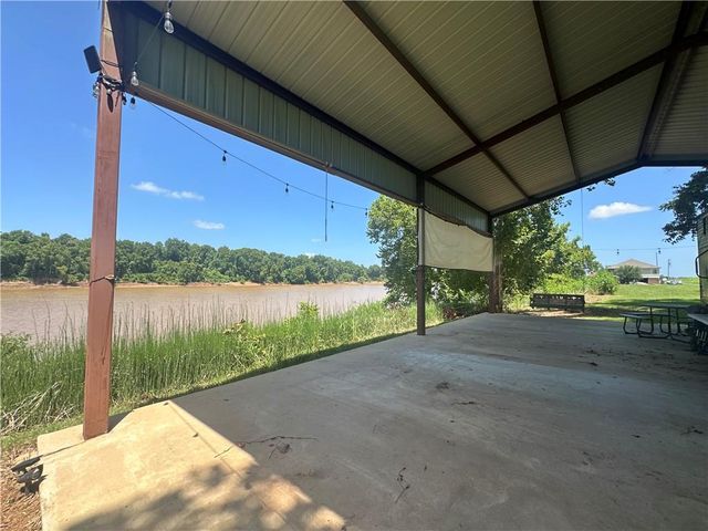 1271 RIVER Road, Marksville, LA 71351