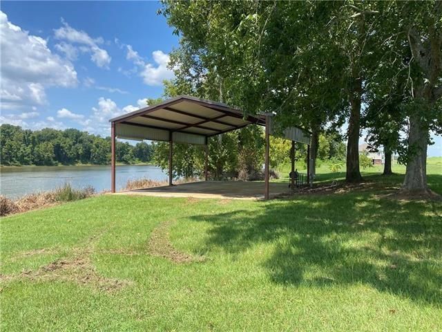 1271 RIVER Road, Marksville, LA 71351