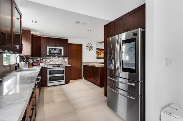 2355 Deer Creek Country Club Boulevard, Deerfield Beach, FL 33442