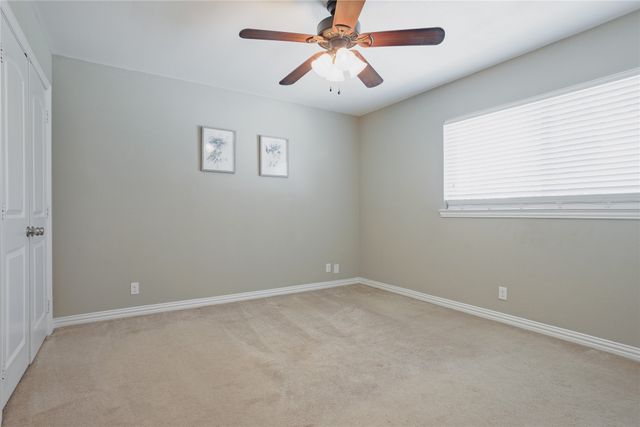 832 Greenhaven Drive, Richardson, TX 75080