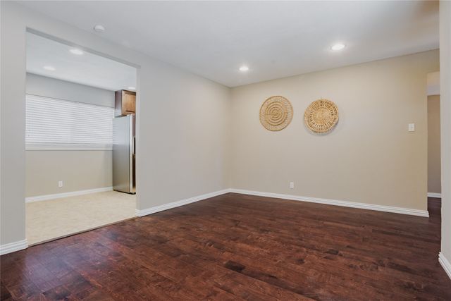 832 Greenhaven Drive, Richardson, TX 75080