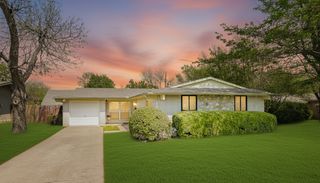 832 Greenhaven Drive, Richardson, TX 75080