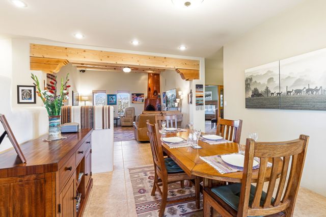 16 Cuesta Road, Santa Fe, NM 87508