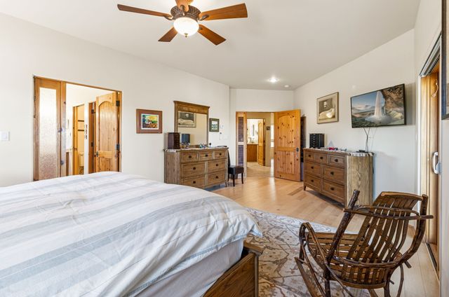 16 Cuesta Road, Santa Fe, NM 87508