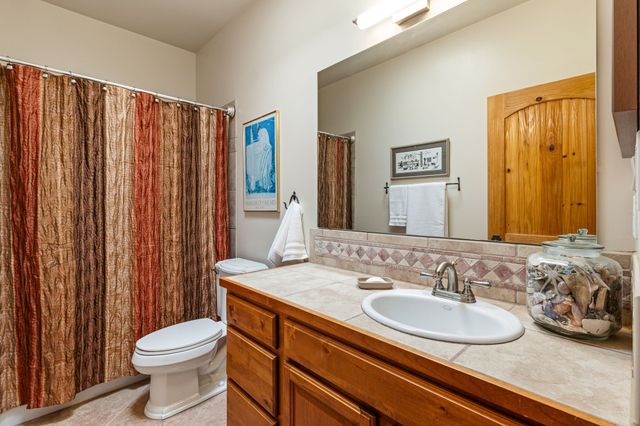 16 Cuesta Road, Santa Fe, NM 87508