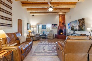 16 Cuesta Road, Santa Fe, NM 87508