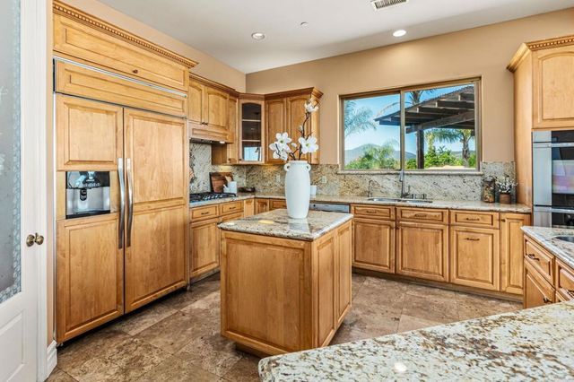 13810 Calle Bueno Ganar, Jamul, CA 91935