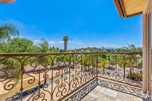 13810 Calle Bueno Ganar, Jamul, CA 91935