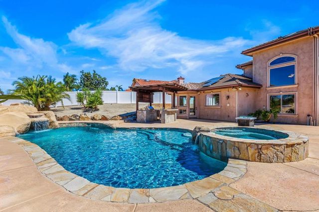 13810 Calle Bueno Ganar, Jamul, CA 91935