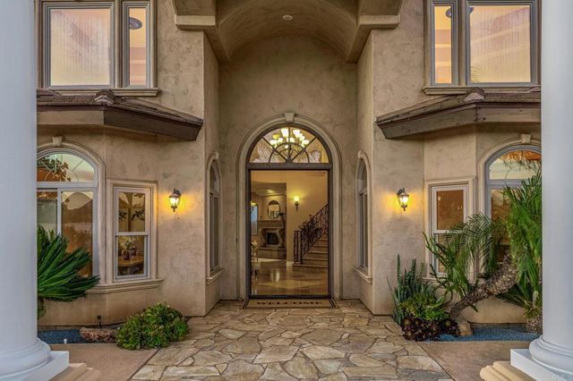 13810 Calle Bueno Ganar, Jamul, CA 91935