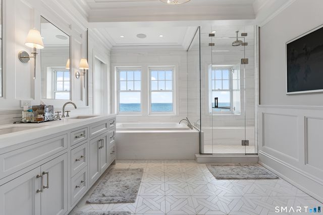 379 Ocean Drive West, Stamford, CT 06902