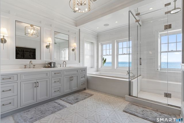 379 Ocean Drive West, Stamford, CT 06902