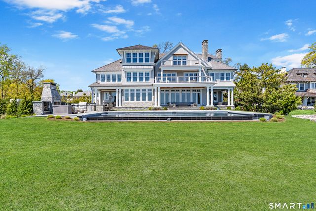 379 Ocean Drive West, Stamford, CT 06902
