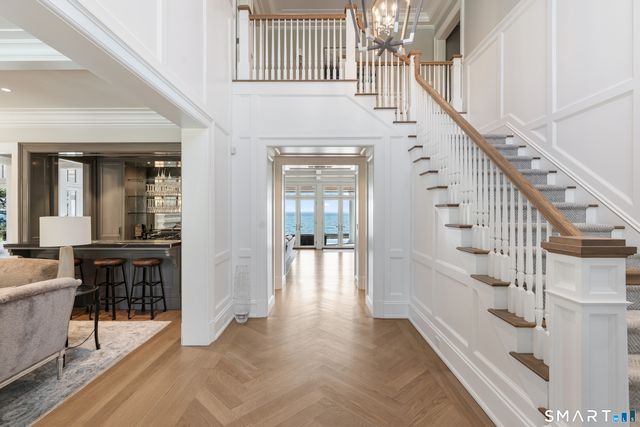 379 Ocean Drive West, Stamford, CT 06902
