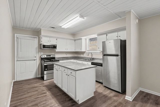 636 Frankfort Dr, Hermitage, TN 37076