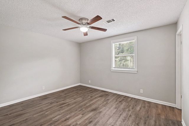636 Frankfort Dr, Hermitage, TN 37076