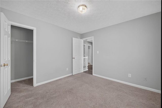 530 Sterling Pointe Court, Lawrenceville, GA 30043