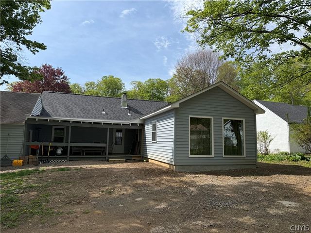 52 Beechwood Road, New Hartford, NY 13413