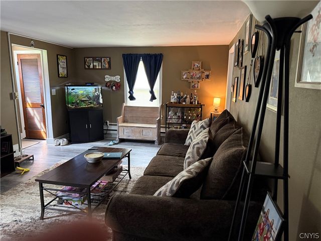 52 Beechwood Road, New Hartford, NY 13413