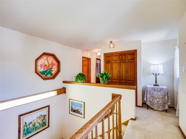 2176 La Tierra, Los Alamos, NM 87544