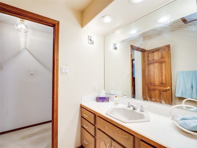 2176 La Tierra, Los Alamos, NM 87544