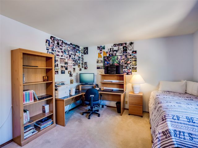 2176 La Tierra, Los Alamos, NM 87544