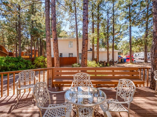 2176 La Tierra, Los Alamos, NM 87544