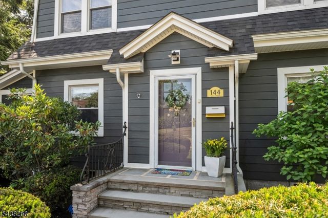 144 Spencer Pl, Ridgewood Village, NJ 07450