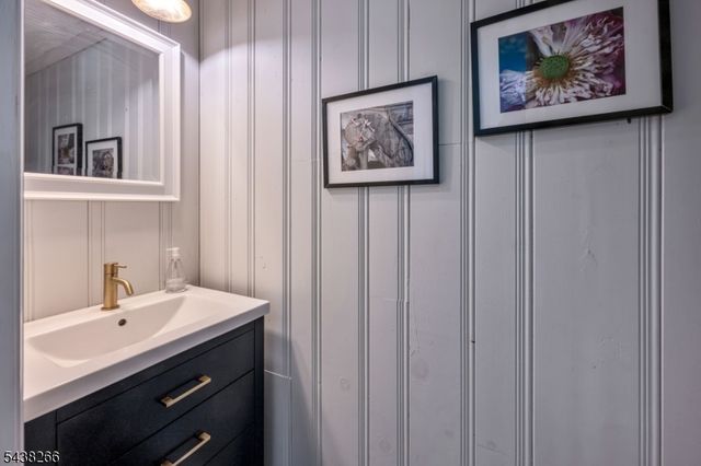 144 Spencer Pl, Ridgewood Village, NJ 07450