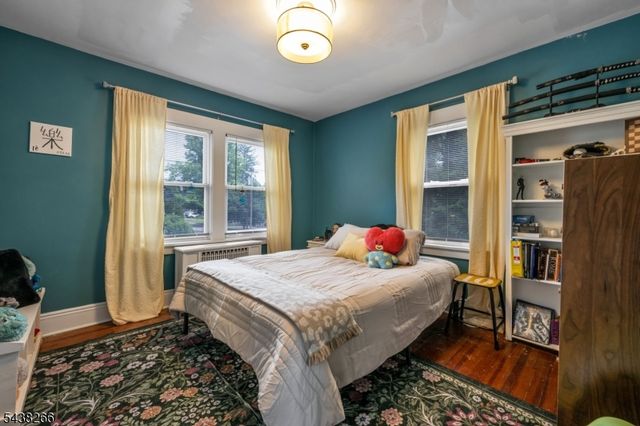 144 Spencer Pl, Ridgewood Village, NJ 07450