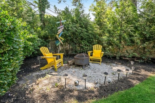 144 Spencer Pl, Ridgewood Village, NJ 07450
