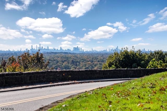 144 Spencer Pl, Ridgewood Village, NJ 07450