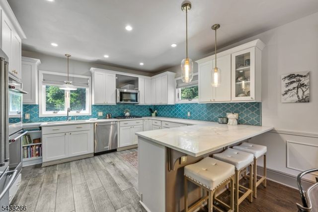 144 Spencer Pl, Ridgewood Village, NJ 07450