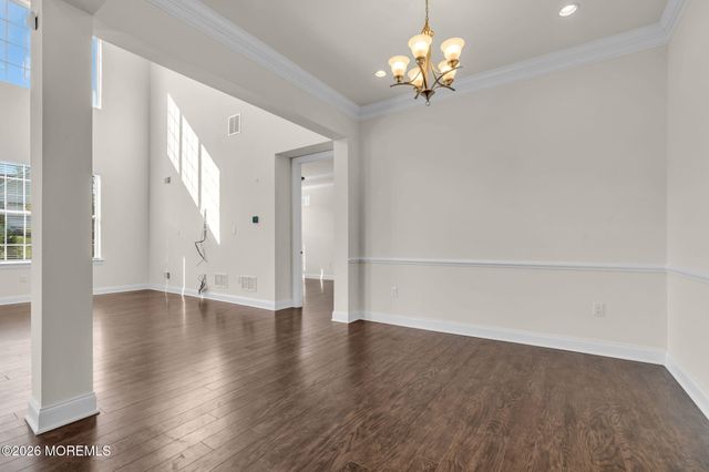 27 Flagstone Court, Freehold, NJ 07728