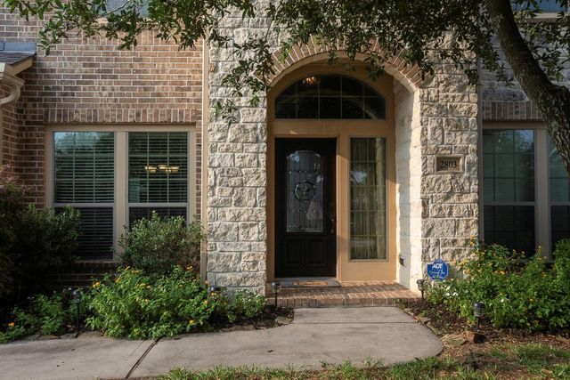 2803 Woodland Glen Lane, Conroe, TX 77385