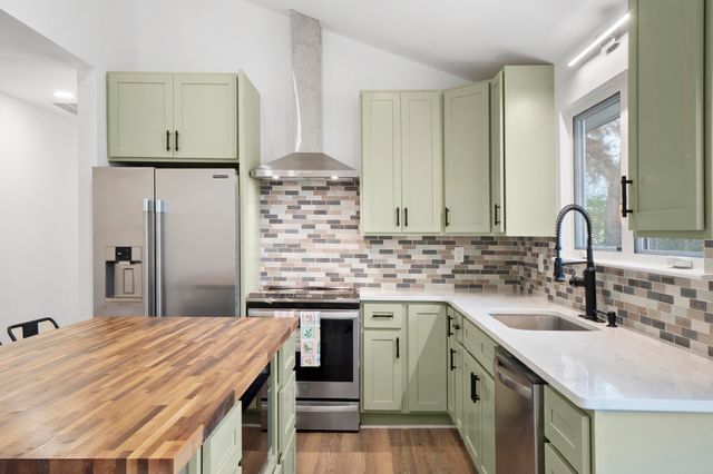 7014 S Dent Road, Hixson, TN 37343