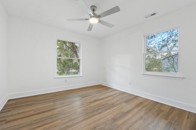 7014 S Dent Road, Hixson, TN 37343