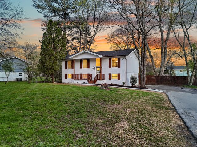 7014 S Dent Road, Hixson, TN 37343